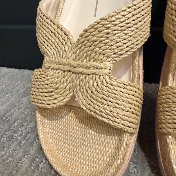 Dolce Vita Women's Selda Raffia Slide Sandal - Picture 3 of 7